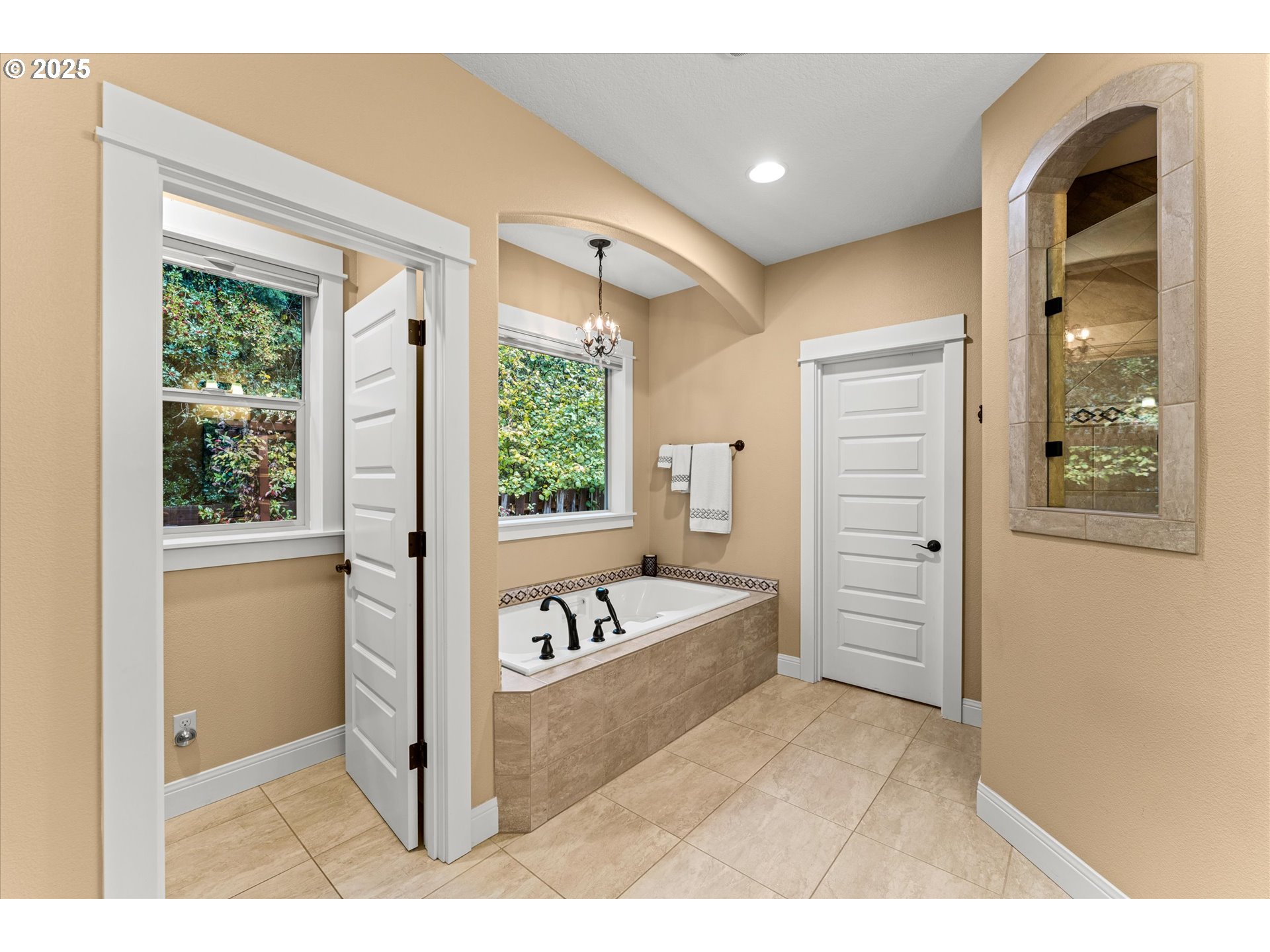 17693 South Anderson Road Oregon City, OR 97045 - Photo 18 of 39 Gallery Image 18