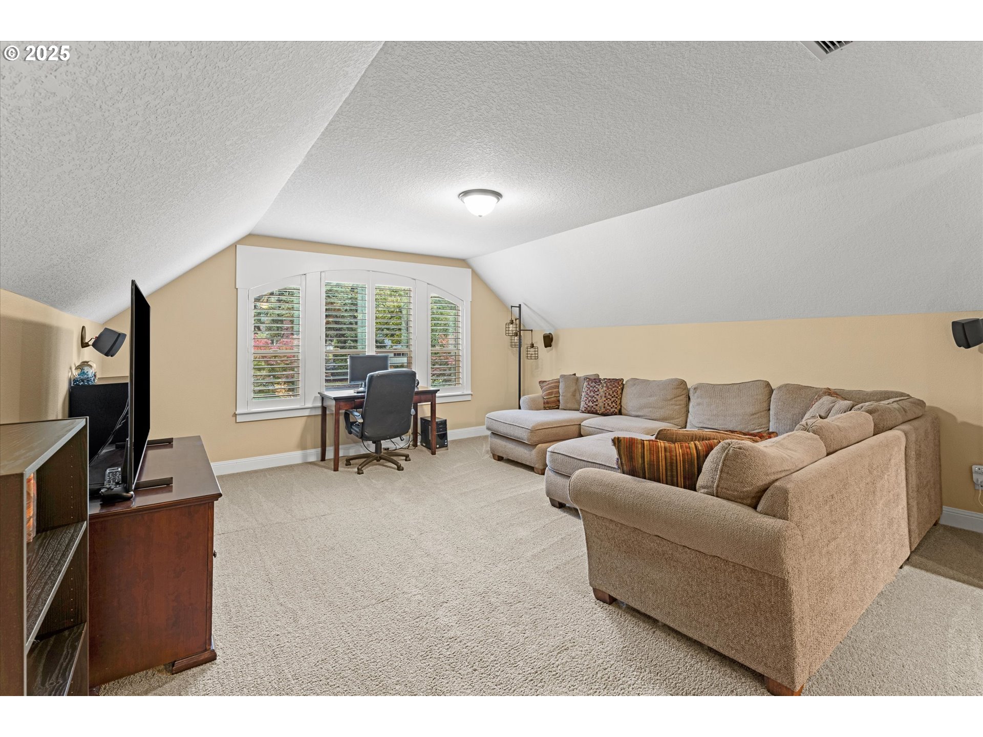 17693 South Anderson Road Oregon City, OR 97045 - Photo 25 of 39 Gallery Image 25