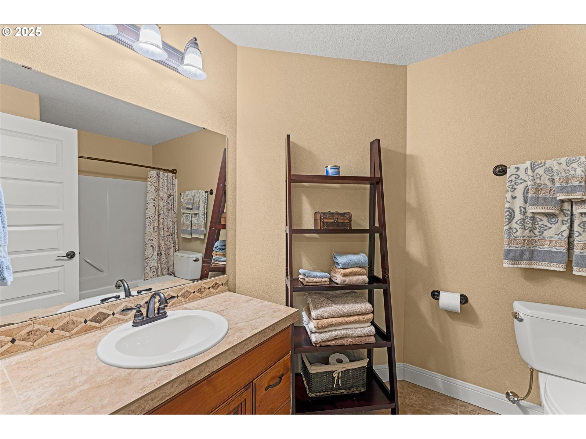17693 South Anderson Road Oregon City, OR 97045 - Photo 28 of 39 Gallery Image 28