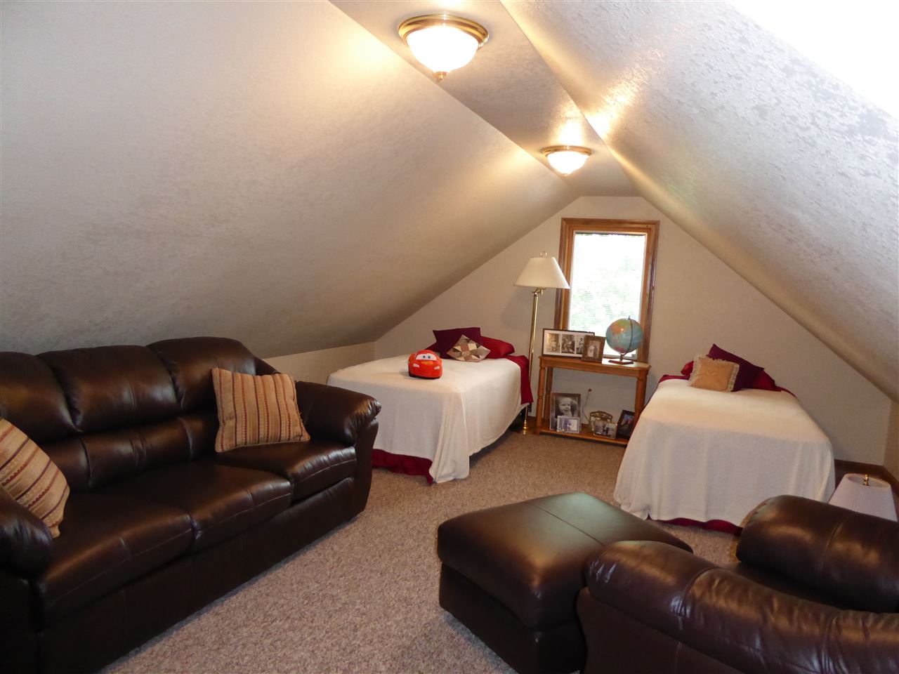 8301 Hawk Spring Hill Fort Wayne, IN 46825 - Photo 15 of 29 Gallery Image 15