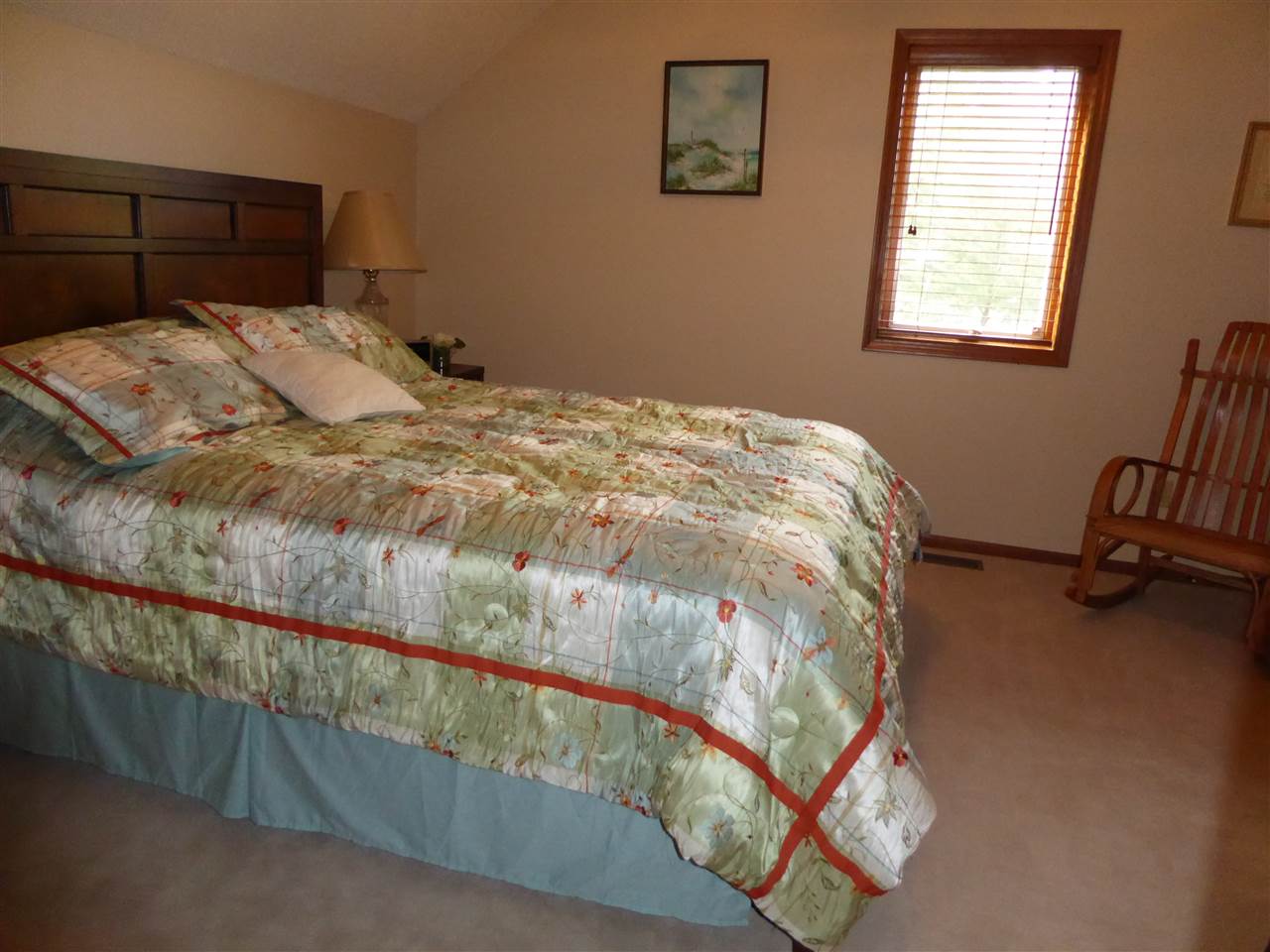 8301 Hawk Spring Hill Fort Wayne, IN 46825 - Photo 16 of 29 Gallery Image 16
