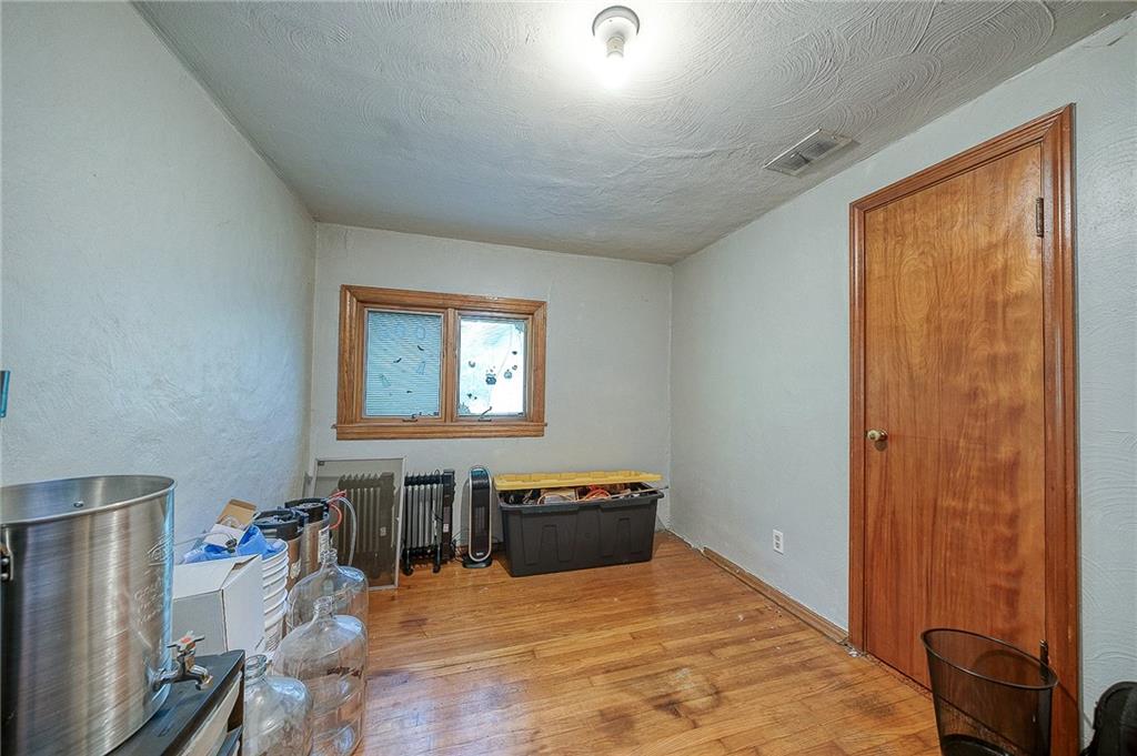 369 Hollow Road Darlington, PA 16115 - Photo 12 of 24 Gallery Image 12