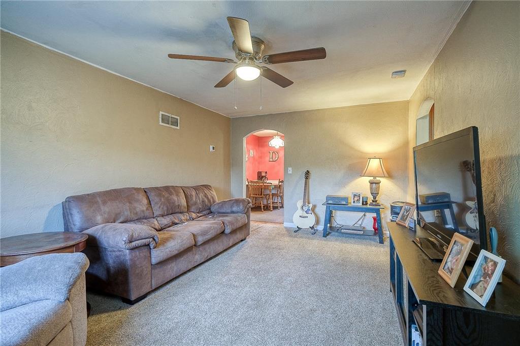 369 Hollow Road Darlington, PA 16115 - Photo 6 of 24 Gallery Image 6