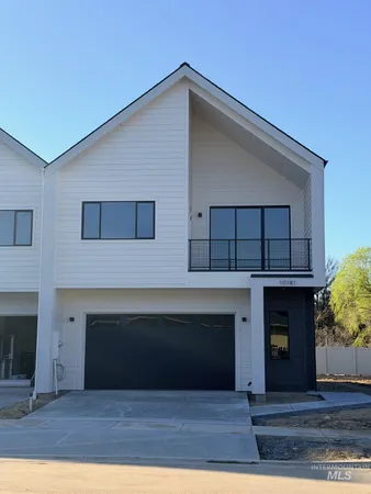 $525,000 | 10165 West Southerland Drive, Boise, ID 83709