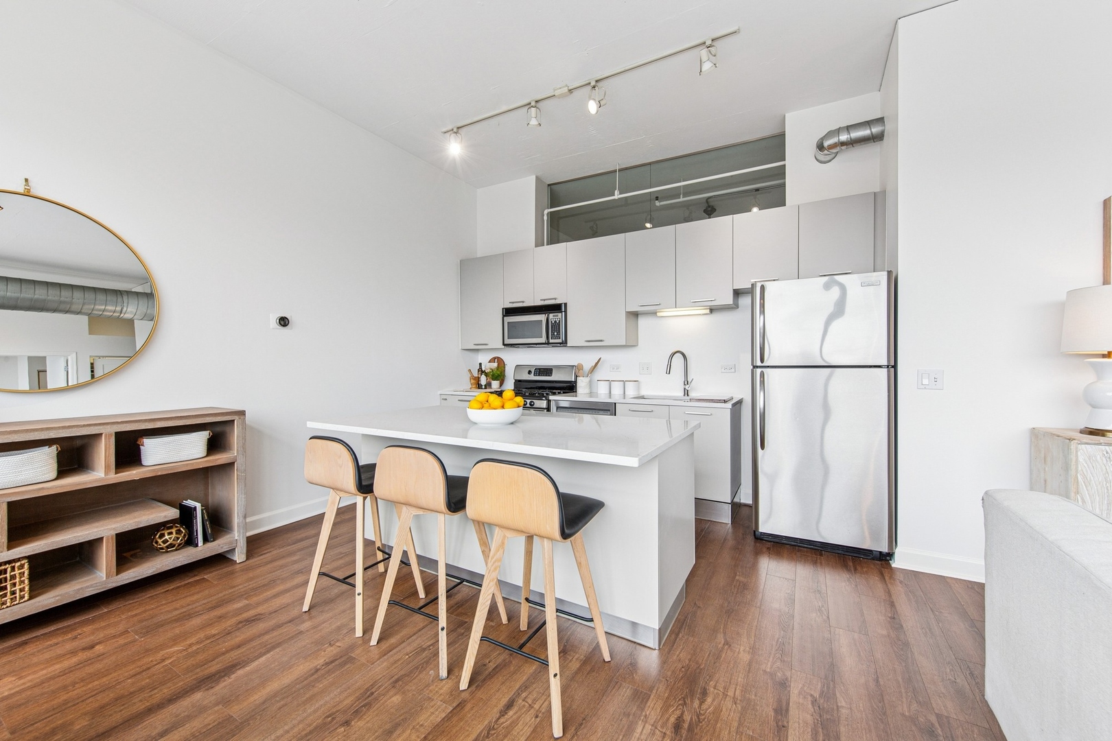 111 South Morgan Street, Unit 904 Chicago, IL 60607 - Photo 6 of 18 Gallery Image 6