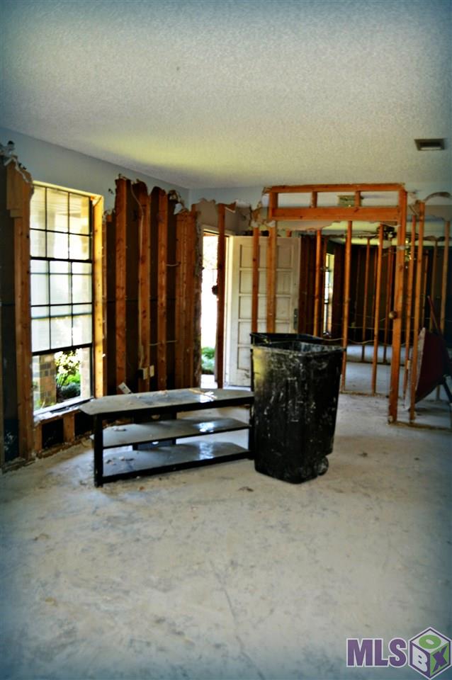 16402 Bonham Avenue Baton Rouge, LA 70816 - Photo 7 of 13 Gallery Image 7