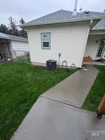 $344,900 | 817 State Street, Weiser, ID 83672