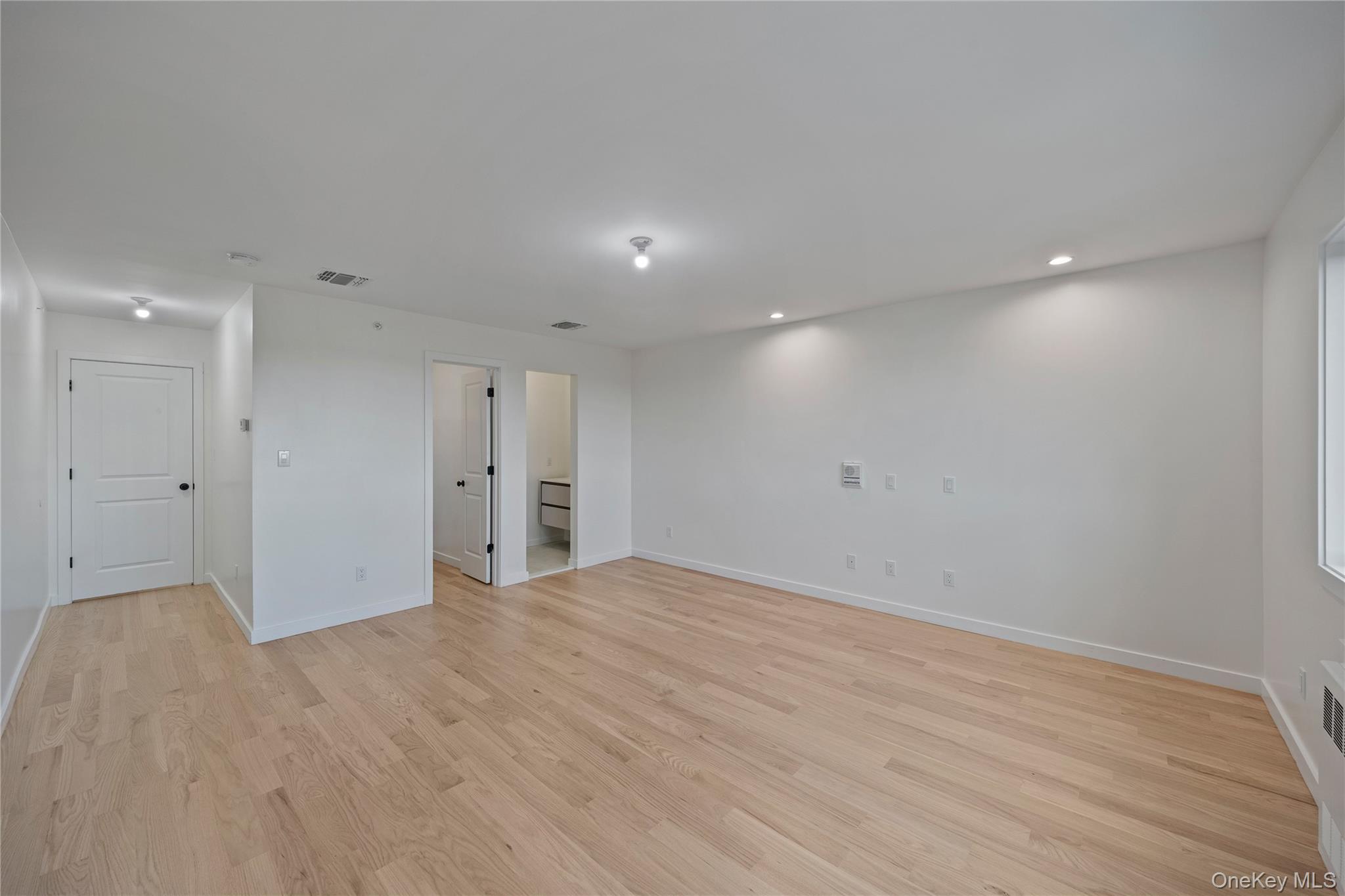 352 Blauvelt Road, Unit 202 Monsey, NY 10952 - Photo 18 of 33 a view of an empty room