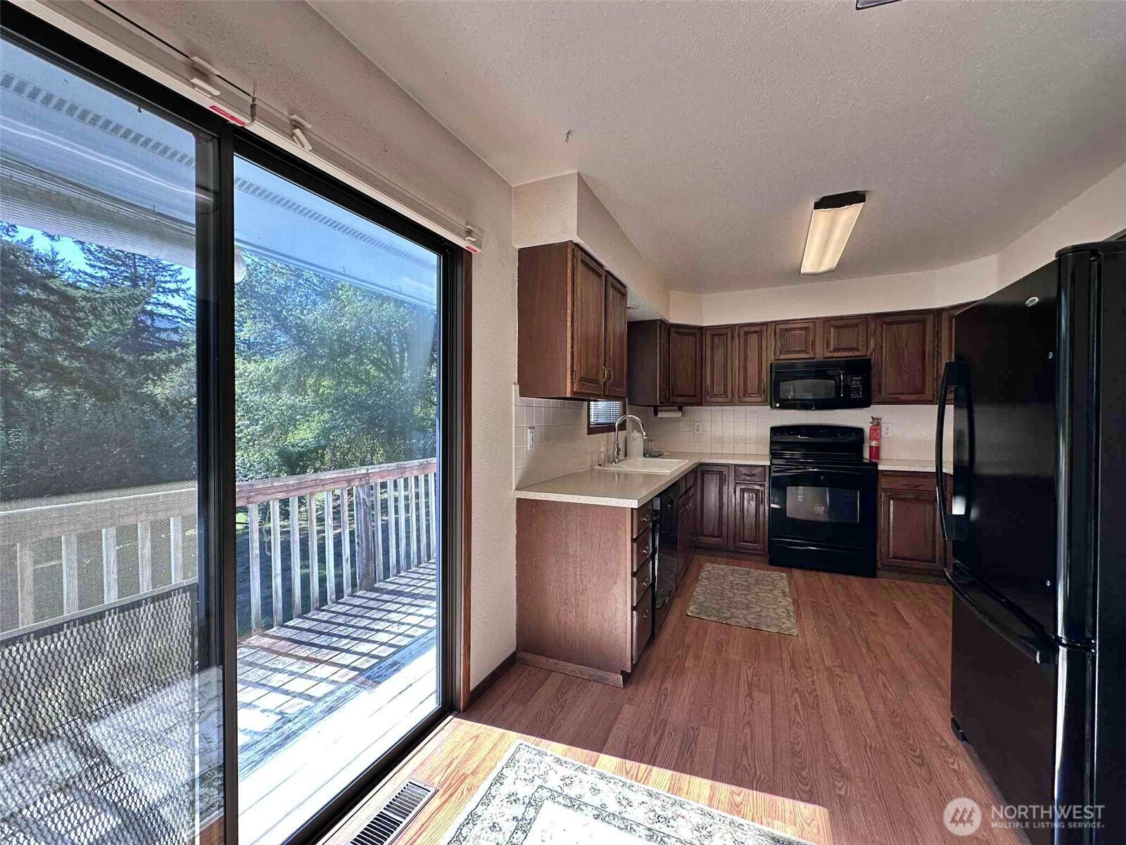 325 A Davis Lake Road, Unit A Morton, WA 98356 - Photo 15 of 39