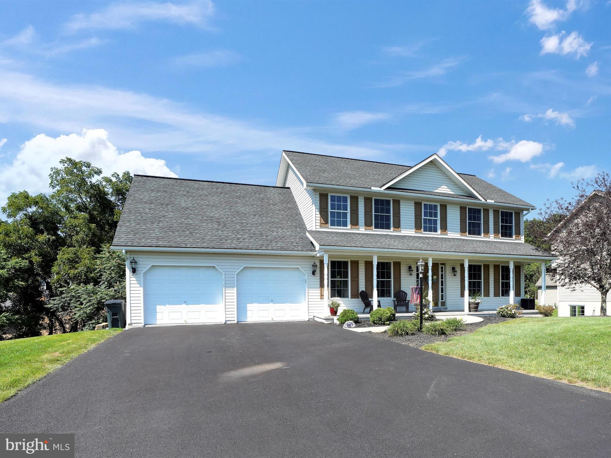 1504 Rolling Meadow Road Lebanon, PA 17046 - Photo 2 of 33 V2
