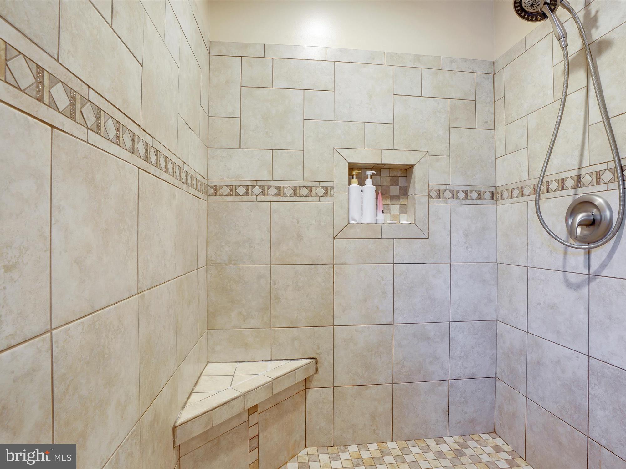 1504 Rolling Meadow Road Lebanon, PA 17046 - Photo 18 of 33 V2