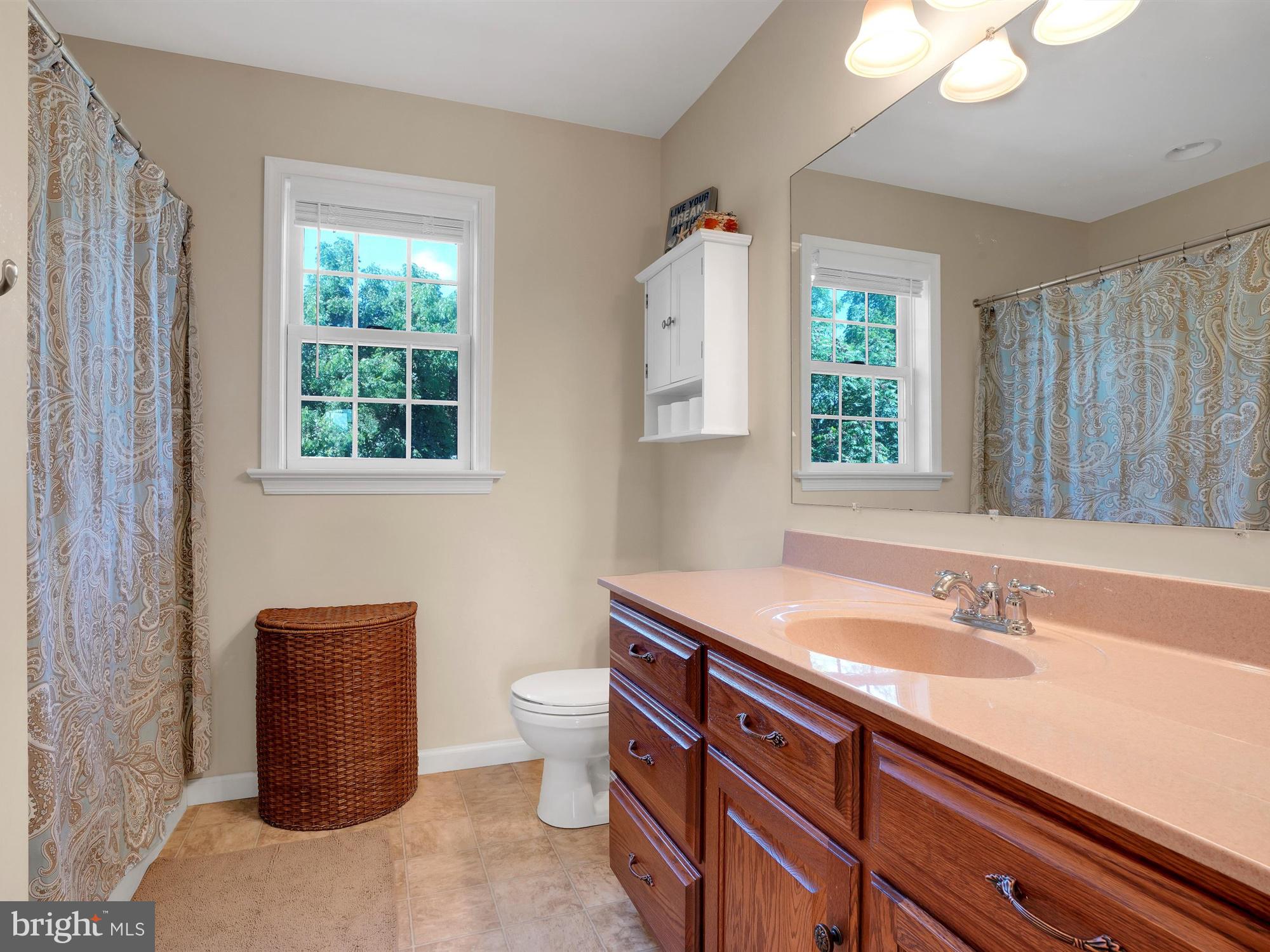 1504 Rolling Meadow Road Lebanon, PA 17046 - Photo 22 of 33 Full Bath