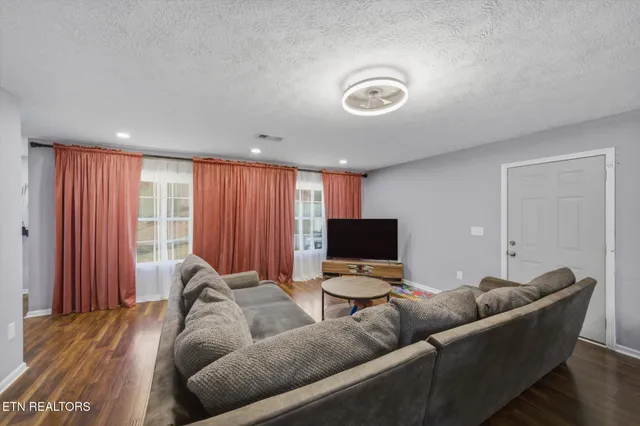 $418,500 | 1250 Tramel Road, Sevierville, TN 37862