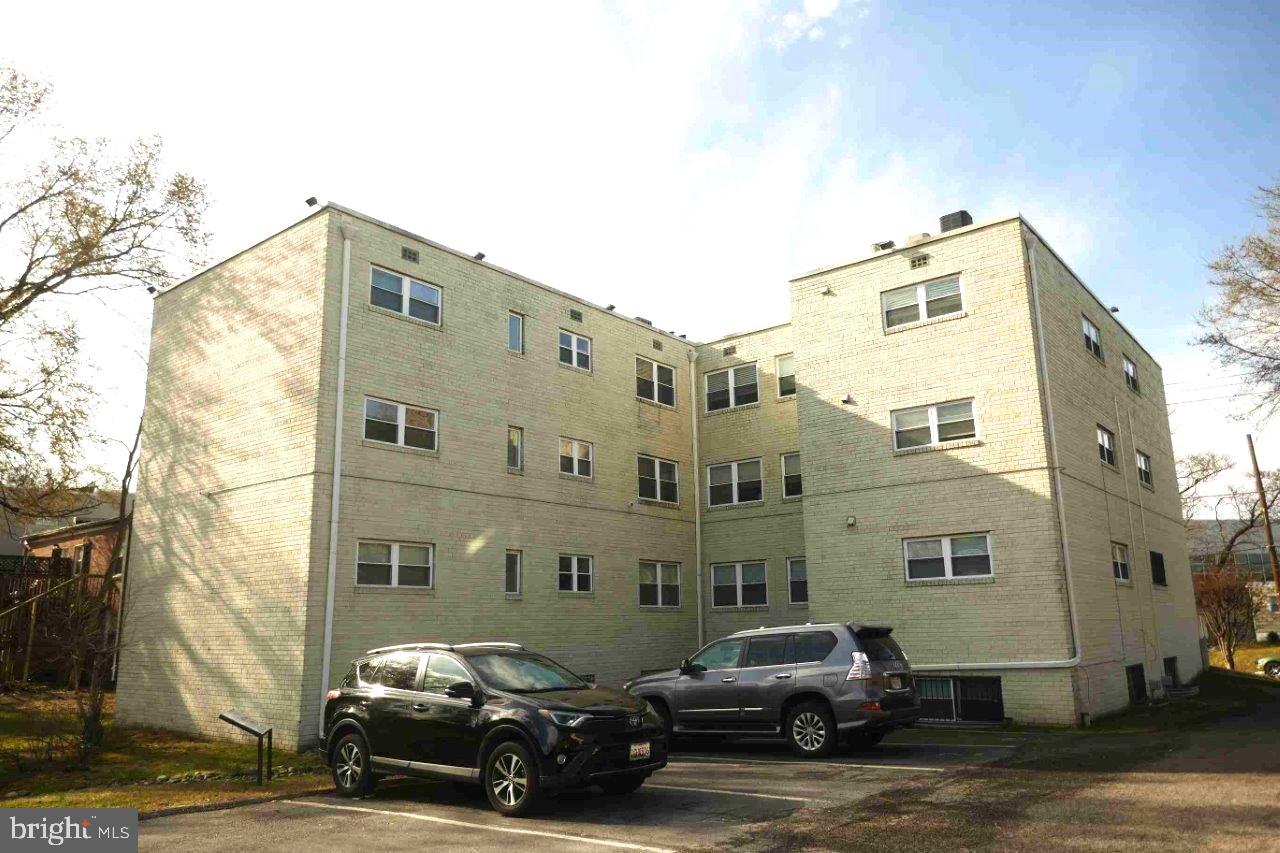 4810 Quarles Street Northeast, Unit 103 Washington, DC 20019 - Photo 3 of 5