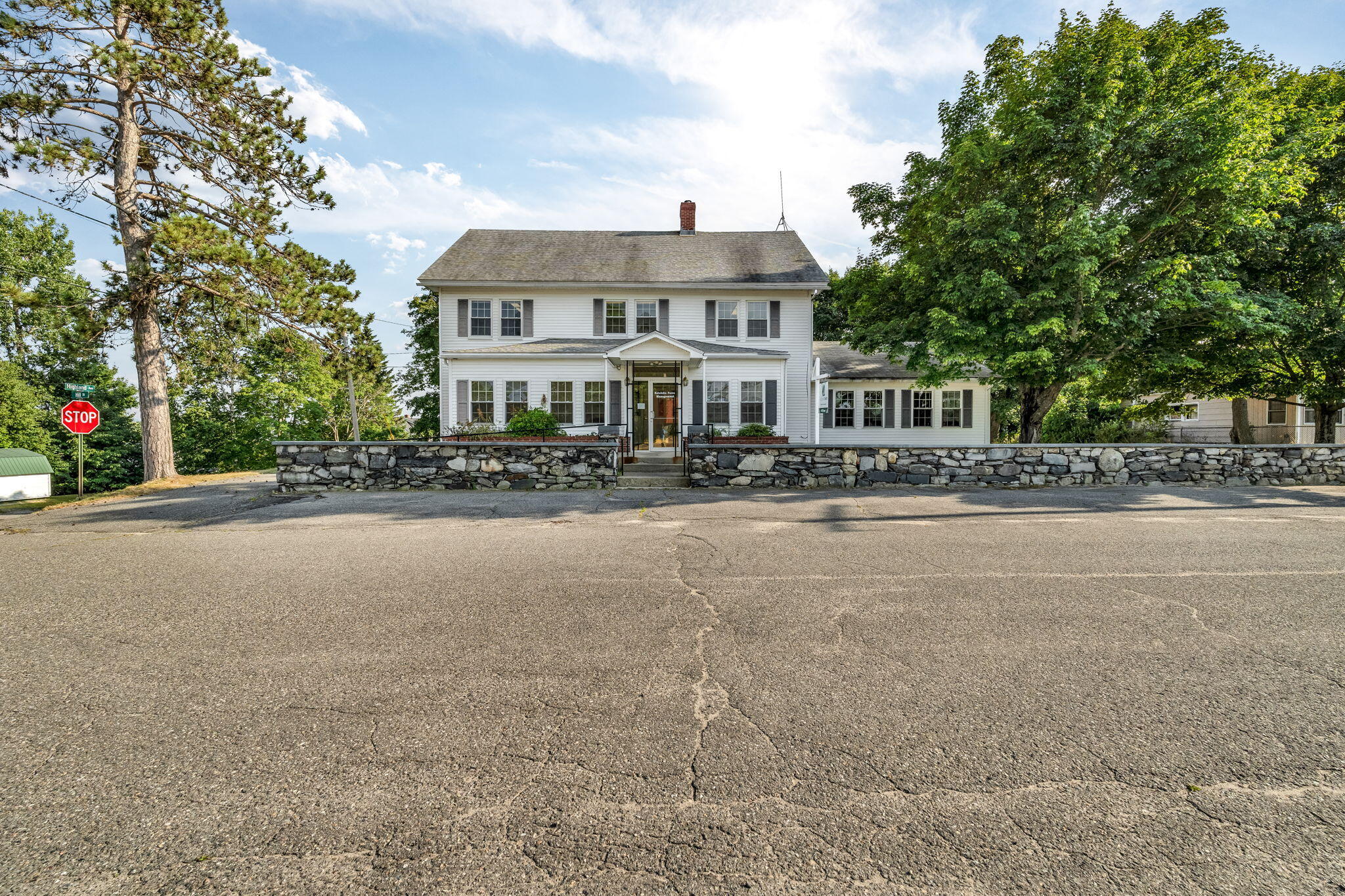 4 Hill Street Millinocket, ME 04462 - Photo 2 of 66 4 Hill Street