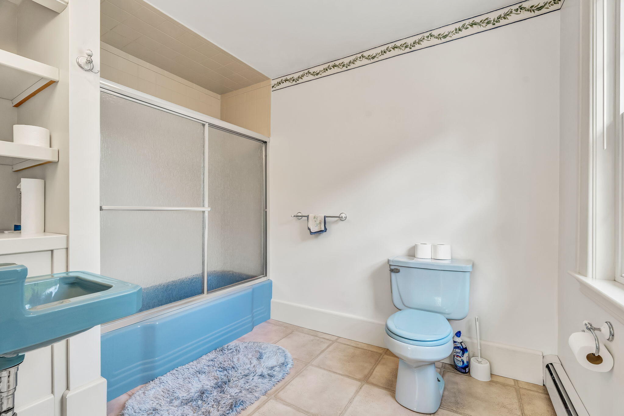 4 Hill Street Millinocket, ME 04462 - Photo 37 of 66 Second level full bath