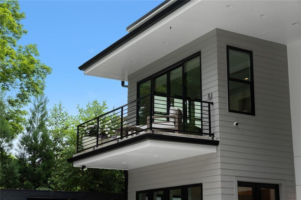 4063 Rickenbacker Drive Northeast Atlanta, GA 30342 - Photo 2 of 58 Gallery Image 2