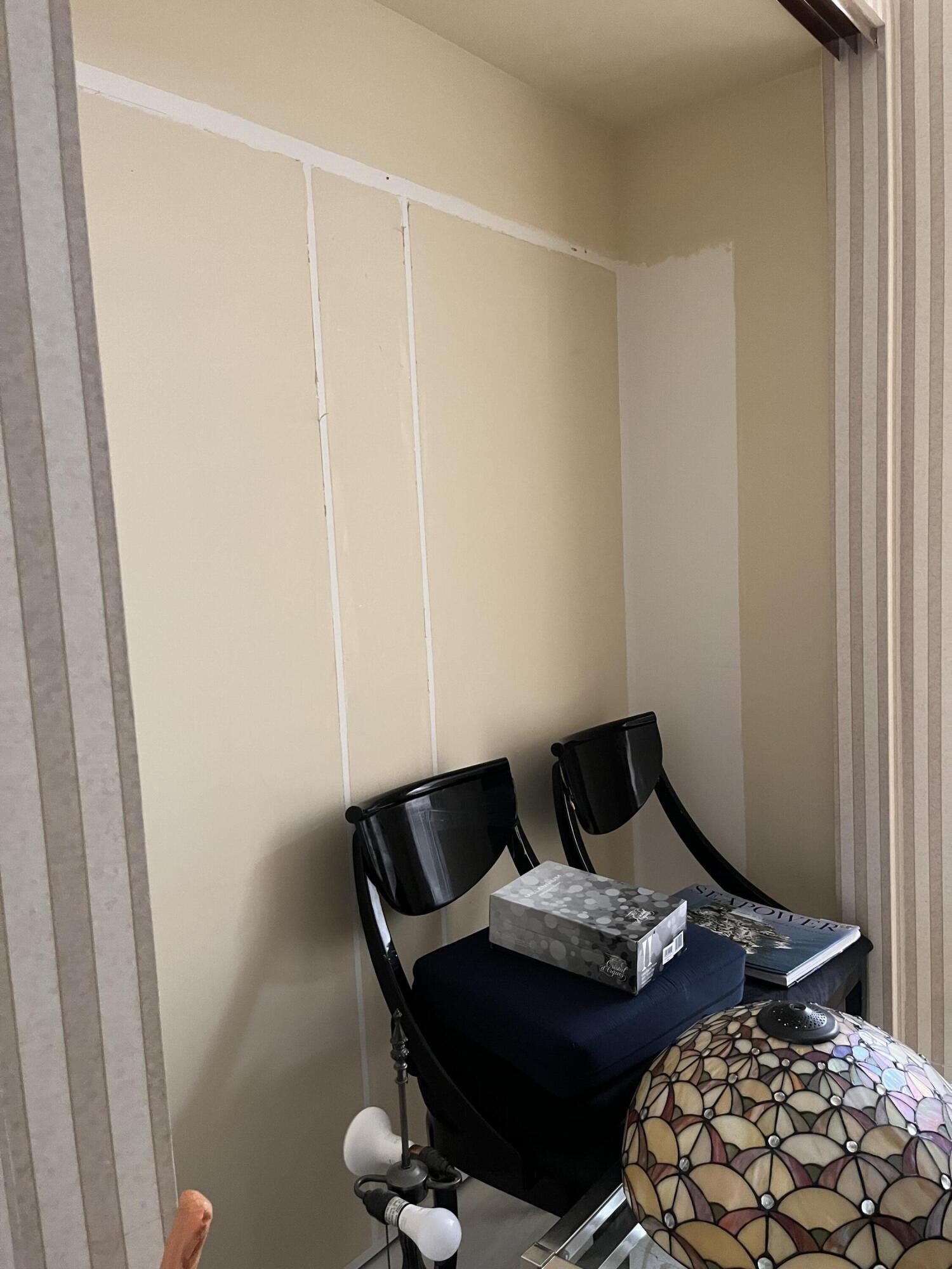 206 South Hampton Drive Jupiter, FL 33458 - Photo 9 of 24 a living room with furniture and wooden floor