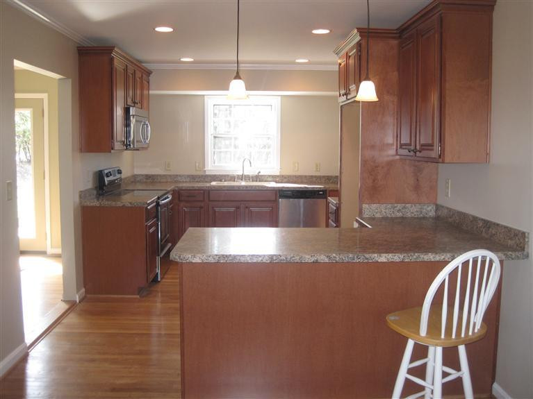 2379 Heather Way Lexington, KY 40503 - Photo 2 of 16 Check out the beautiful new cabinets, co