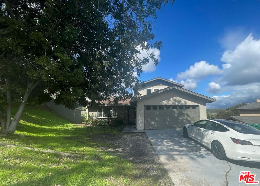 195 Foussat Road Oceanside, CA 92054 - Photo 1 of 22 Gallery Image 1