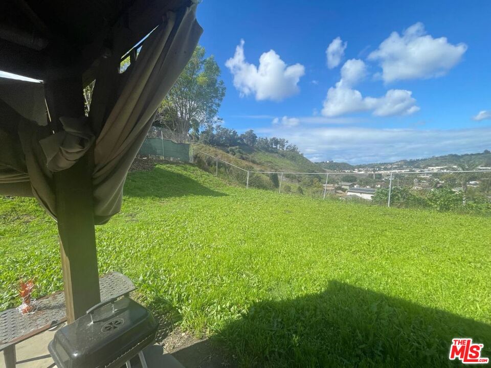 195 Foussat Road Oceanside, CA 92054 - Photo 21 of 22 Gallery Image 21