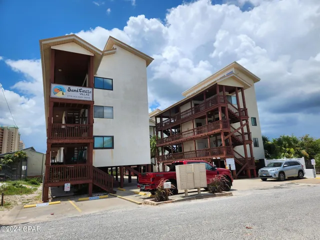 $239,900 | 4114 Holiday Drive, Unit 6, Panama City, FL 32408