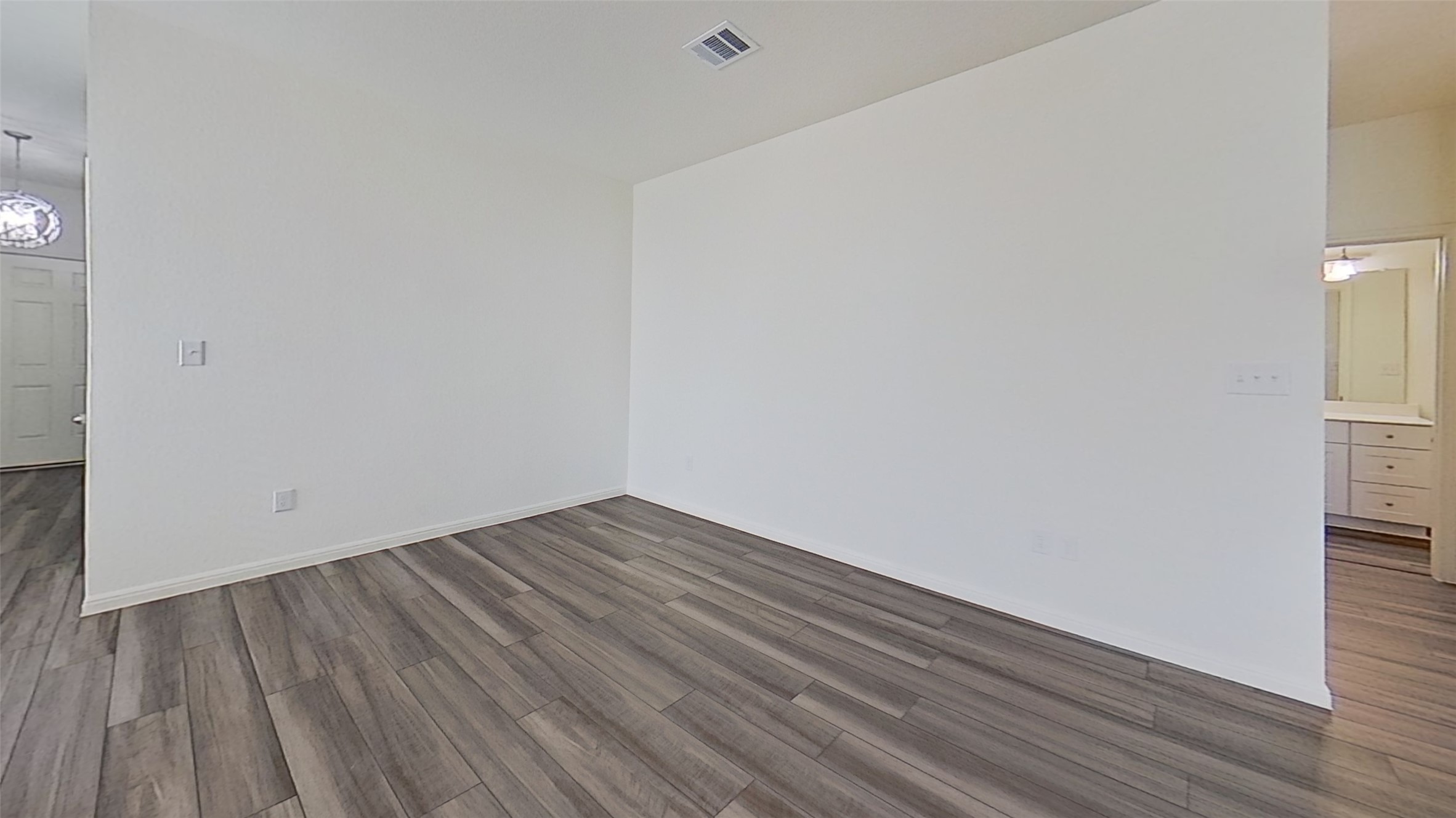 342 Line Of Fire Way Jarrell, TX 76537 - Photo 6 of 34 Gallery Image 6