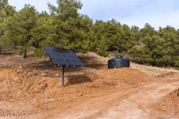 $205,000 | 12550 9th, Victor, CO 80860