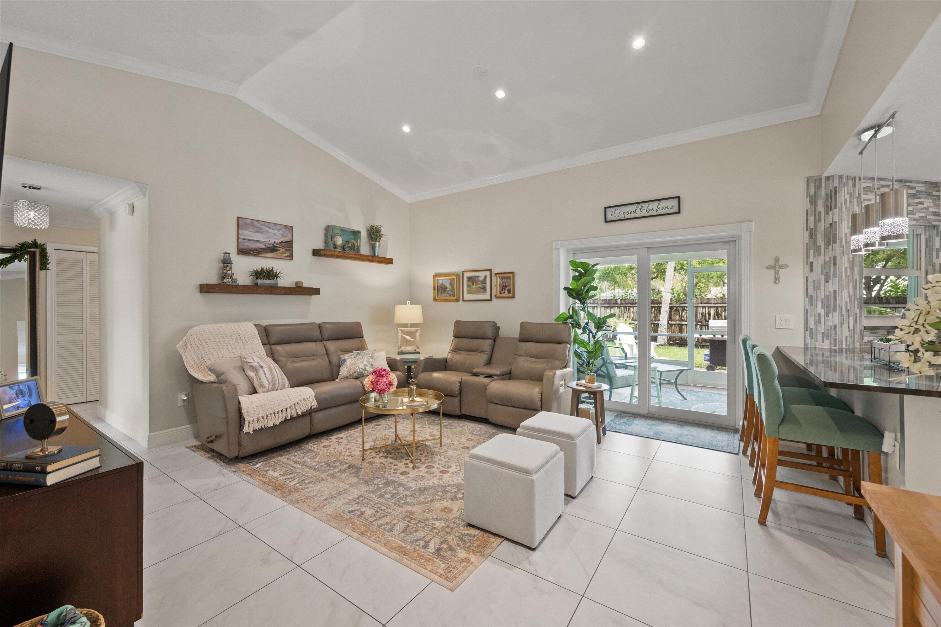1064 Raintree Lane Wellington, FL 33414 - Photo 9 of 39 Living Room 2