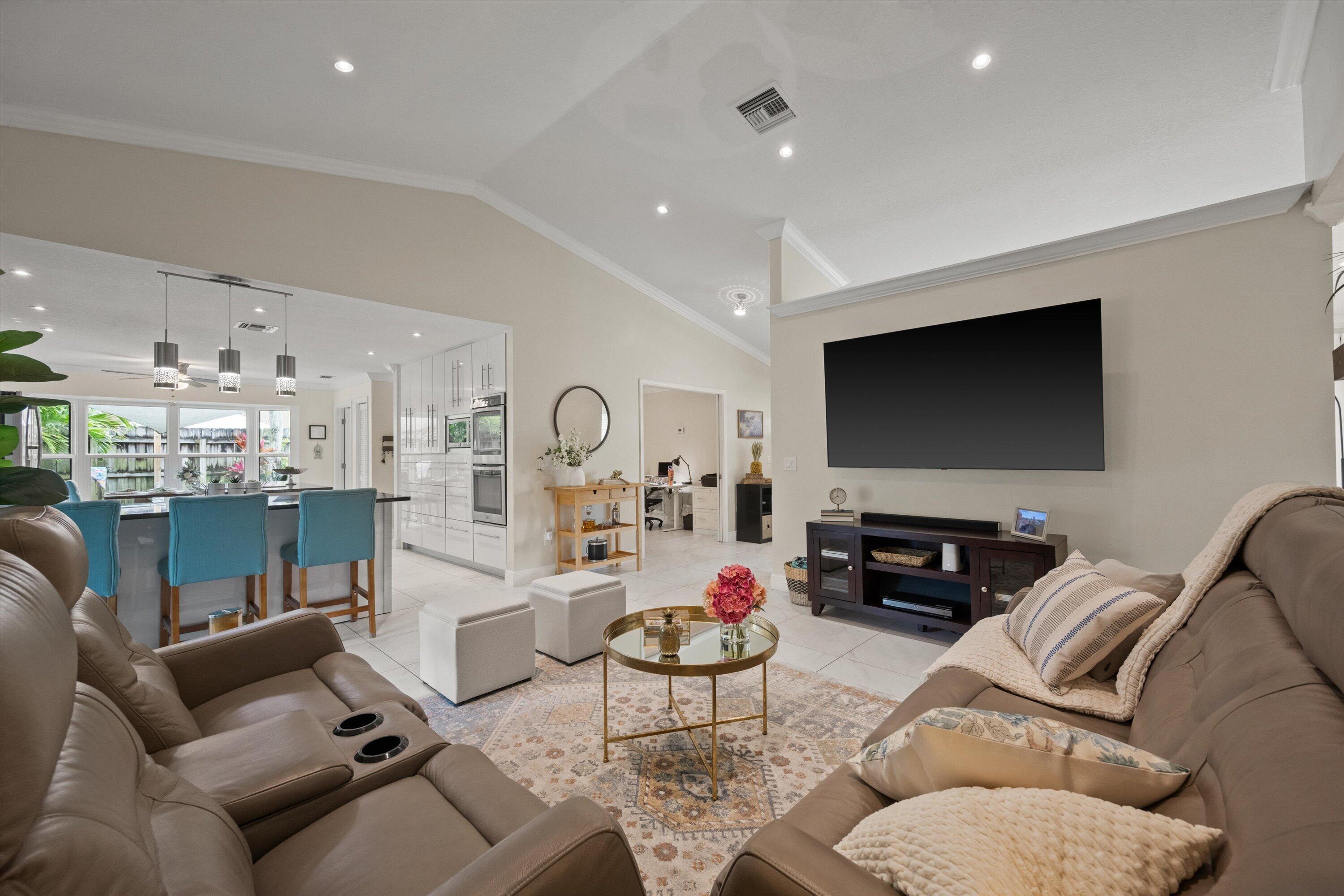 1064 Raintree Lane Wellington, FL 33414 - Photo 10 of 39 Living Room 2