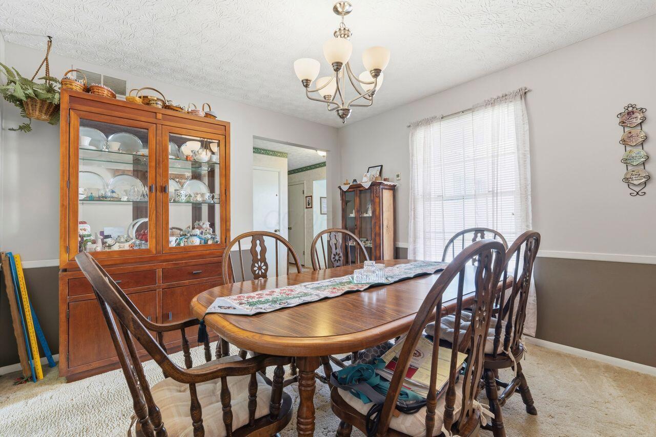 6881 Roundelay Road North Reynoldsburg, OH 43068 - Photo 13 of 25