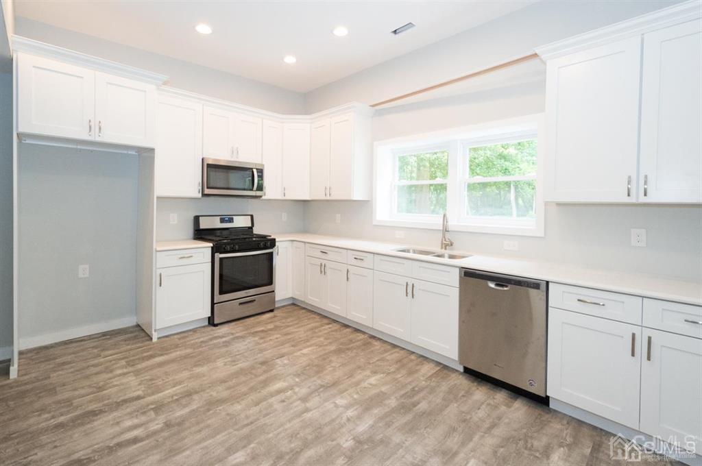 31 Old Forge Road Helmetta, NJ 08828 - Photo 10 of 34 Gallery Image 10