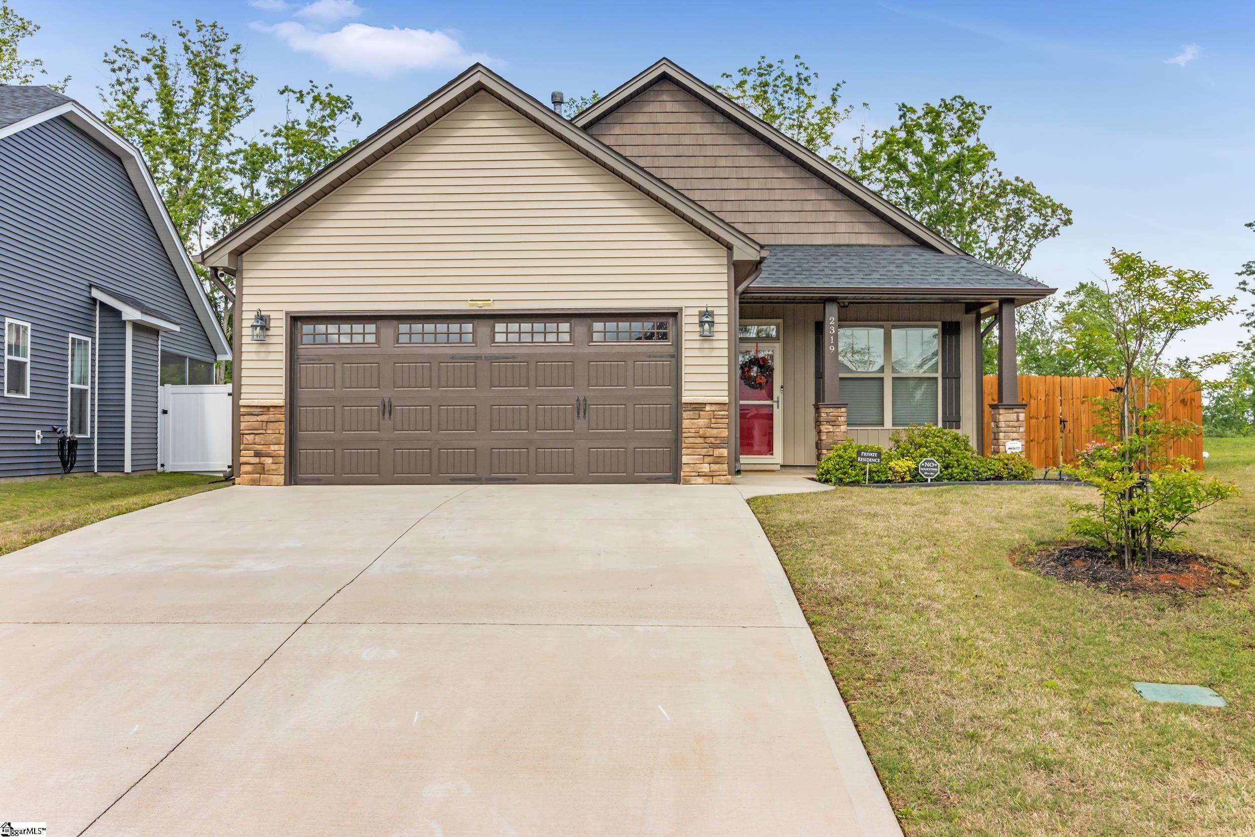 2319 Davenport Court Moore, SC 29369 - Photo 1 of 37