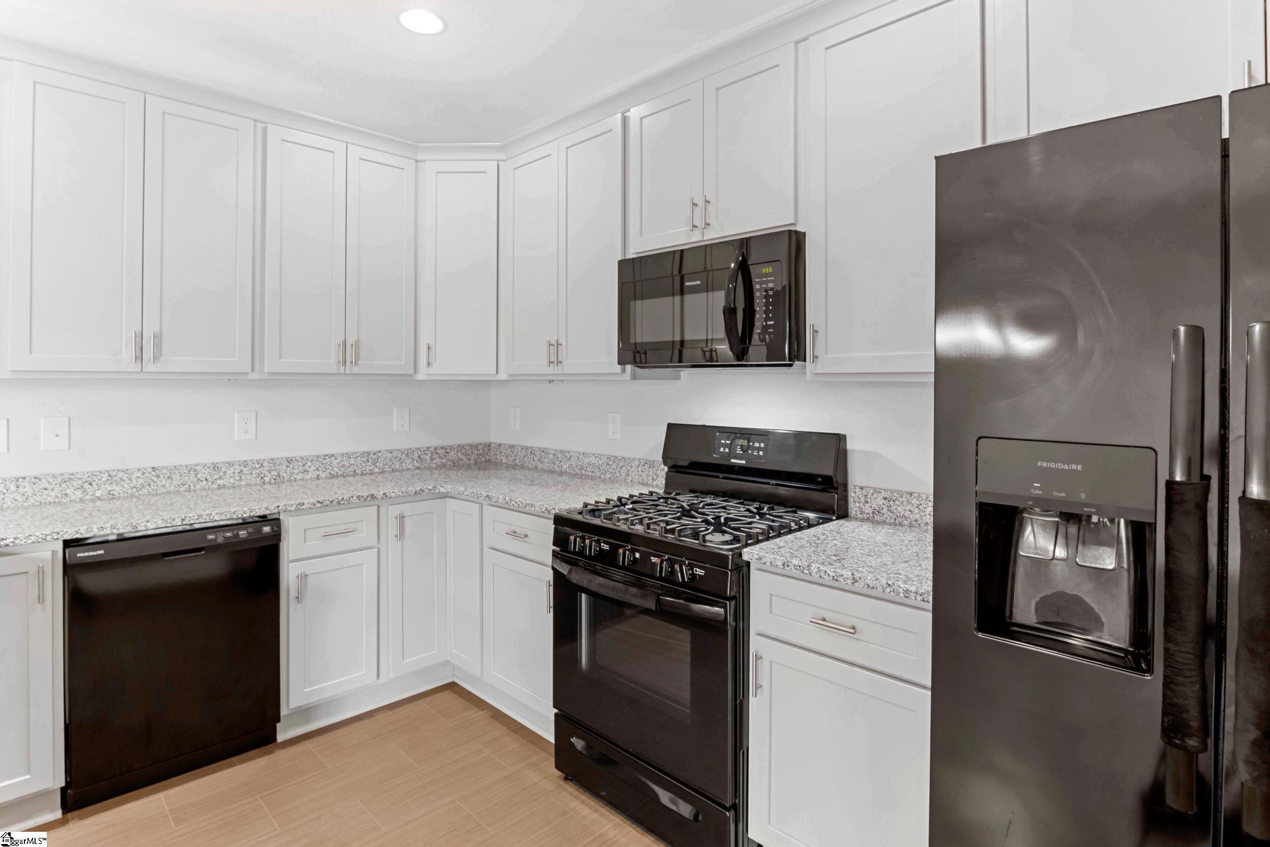 2319 Davenport Court Moore, SC 29369 - Photo 12 of 37