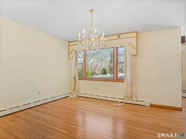 $3,800 | 4487 Madison Avenue, Trumbull, CT 06611