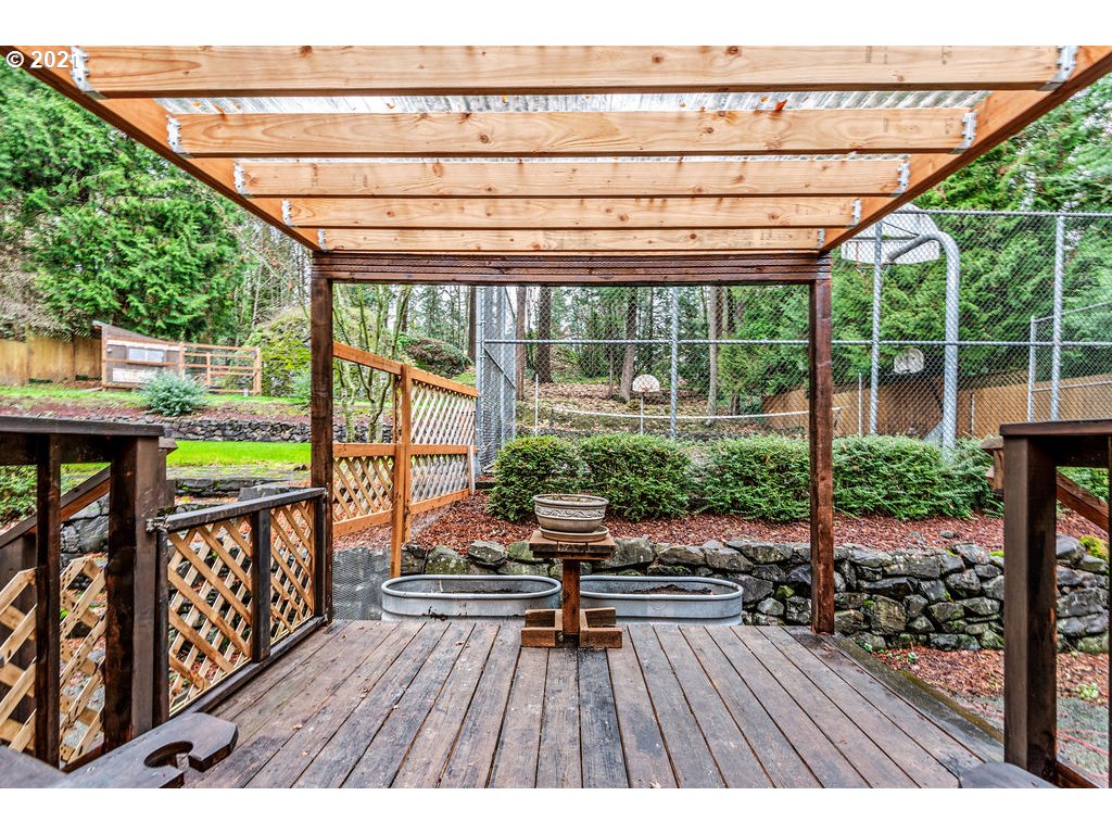 3236 Pacific Way Longview, WA 98632 - Photo 24 of 32 Gallery Image 24