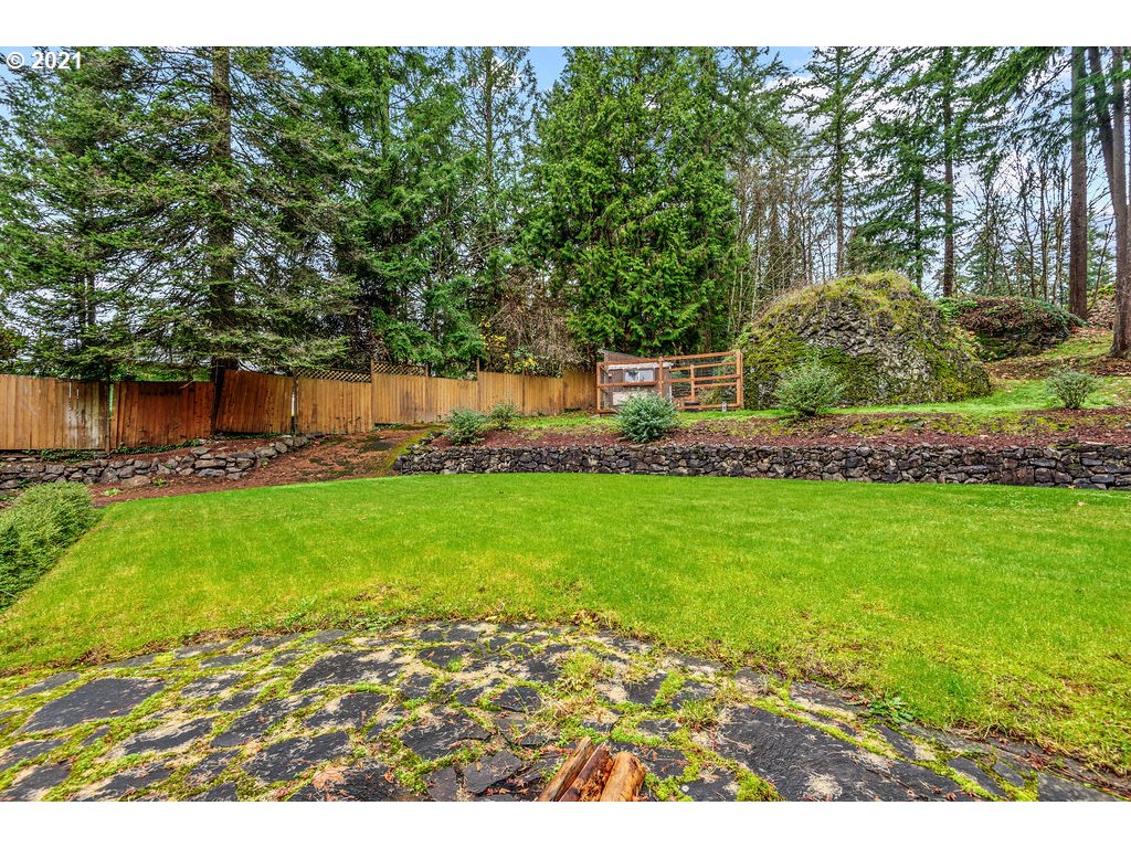 3236 Pacific Way Longview, WA 98632 - Photo 25 of 32 Gallery Image 25