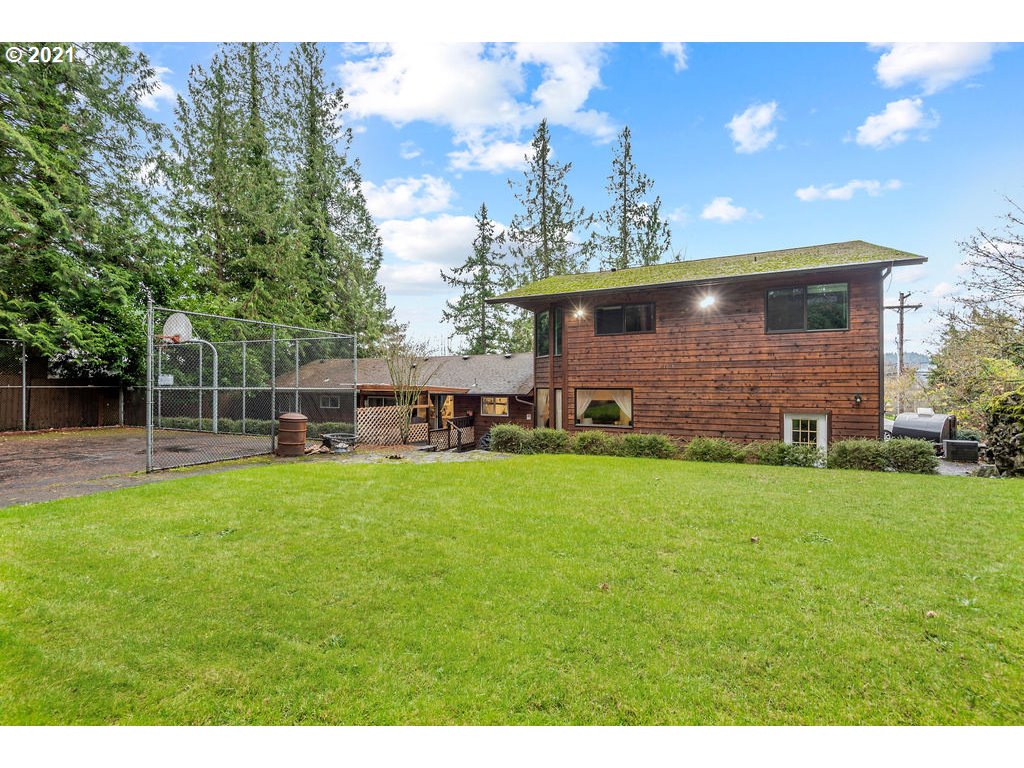 3236 Pacific Way Longview, WA 98632 - Photo 28 of 32 Gallery Image 28