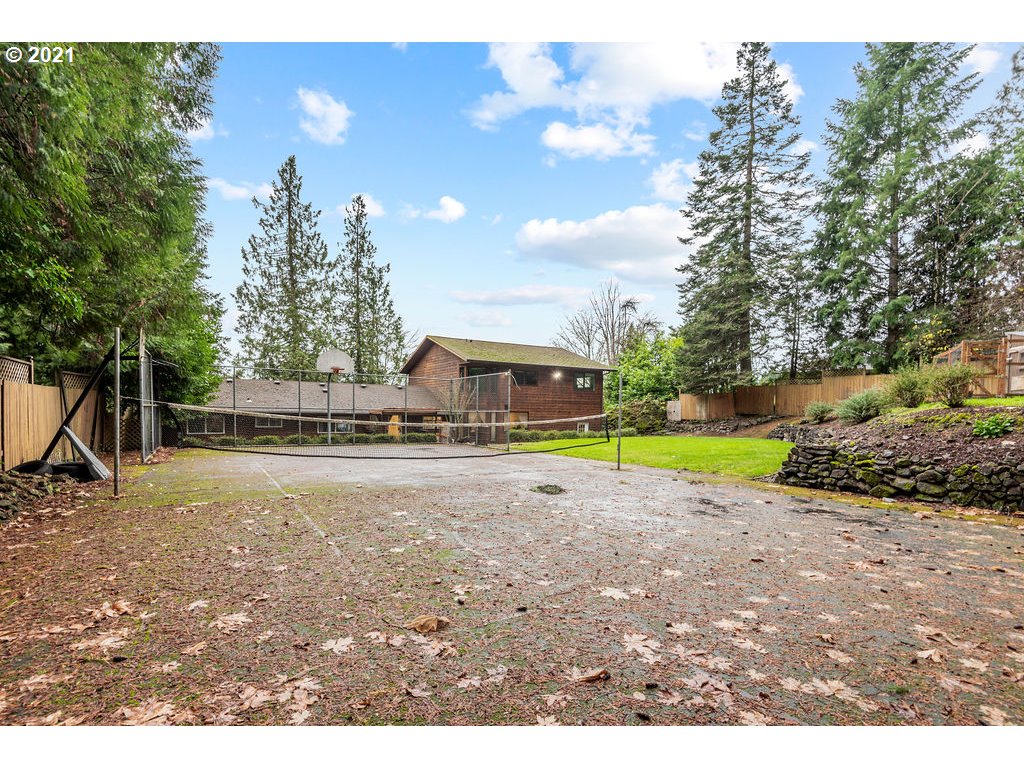 3236 Pacific Way Longview, WA 98632 - Photo 30 of 32 Gallery Image 30