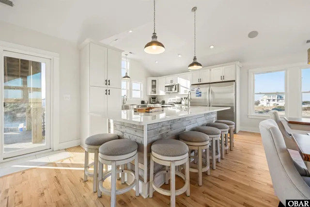 $2,200,000 | 2237 Sandfiddler Road, Unit 9, Corolla, NC 27927