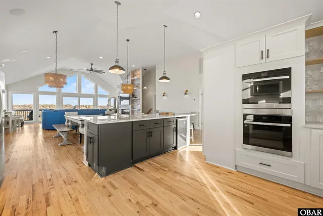 $2,200,000 | 2237 Sandfiddler Road, Unit 9, Corolla, NC 27927