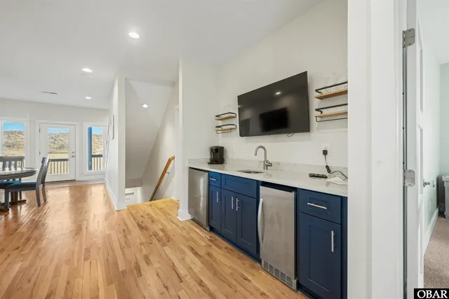 $2,200,000 | 2237 Sandfiddler Road, Unit 9, Corolla, NC 27927