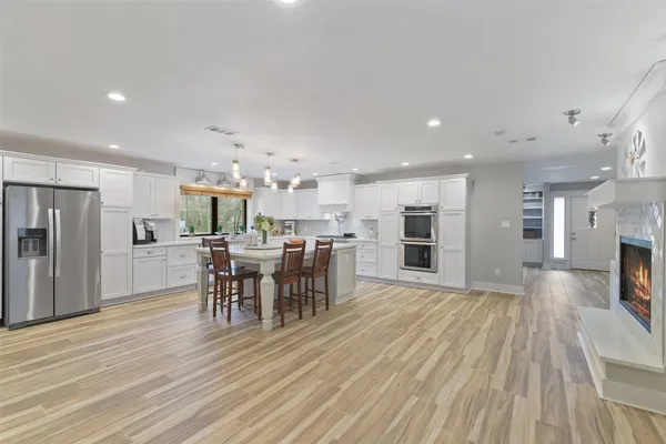 $425,000 | 3319 Shadowcrest Lane, Spring, TX 77380