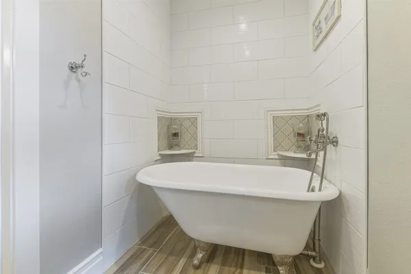 $425,000 | 3319 Shadowcrest Lane, Spring, TX 77380