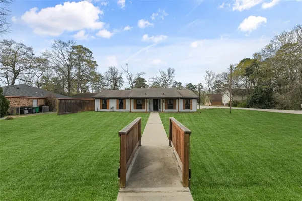 $425,000 | 3319 Shadowcrest Lane, Spring, TX 77380