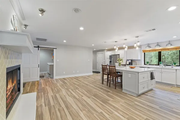 $425,000 | 3319 Shadowcrest Lane, Spring, TX 77380