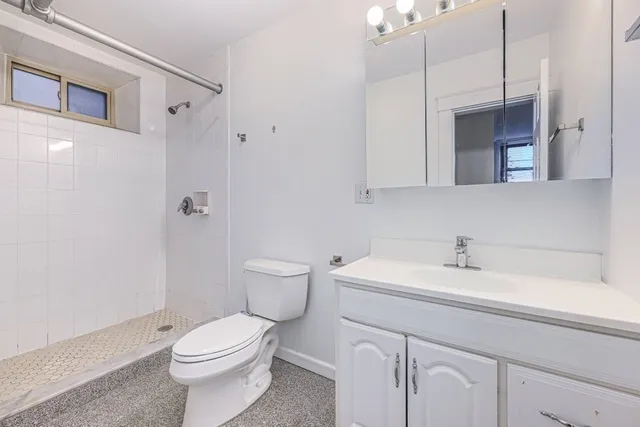 $3,800 | 52 Garden Street, Unit B2, Cambridge, MA 02138
