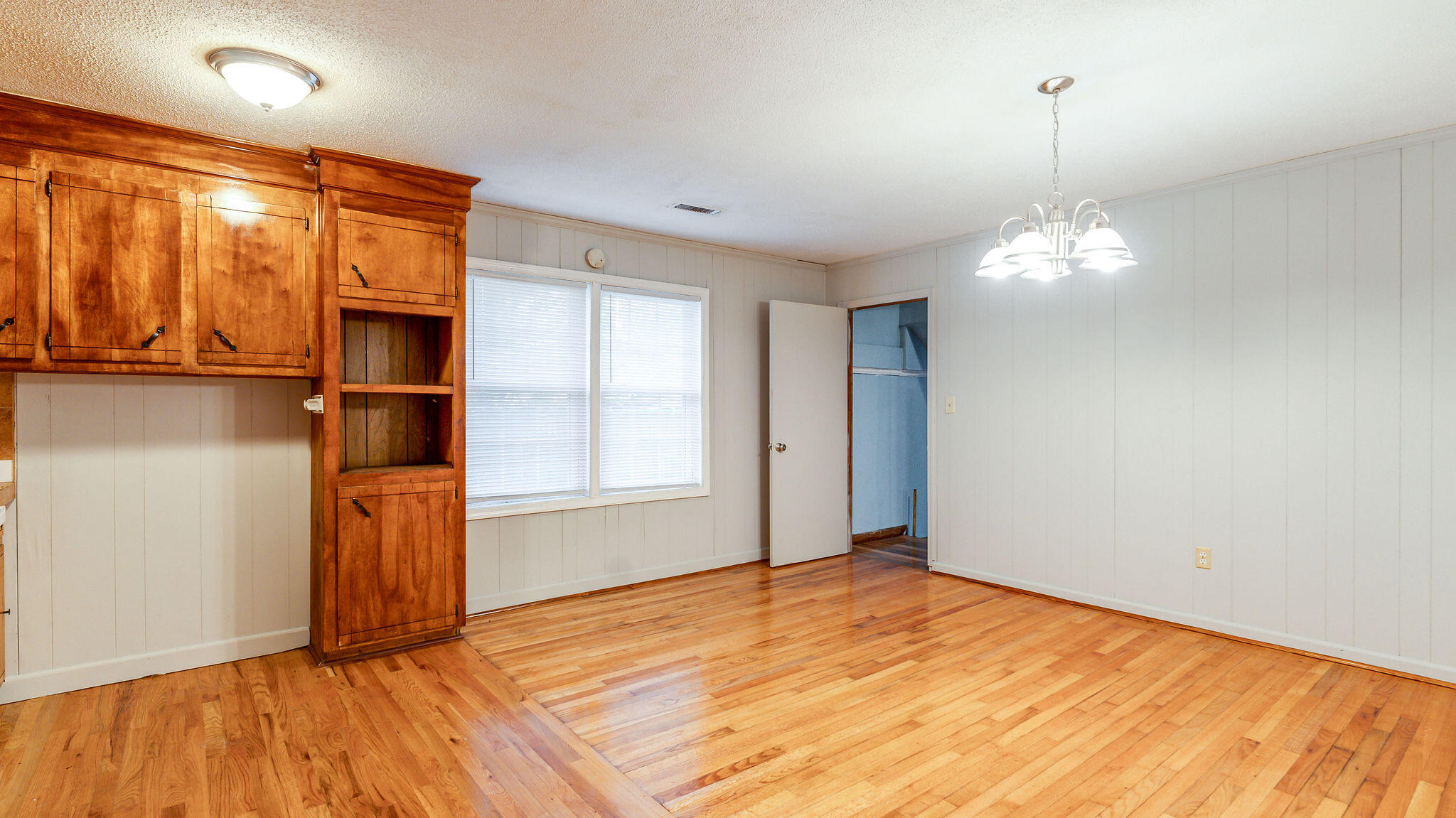 692 York Street Mount Pleasant, SC 29464 - Photo 12 of 28 692-12