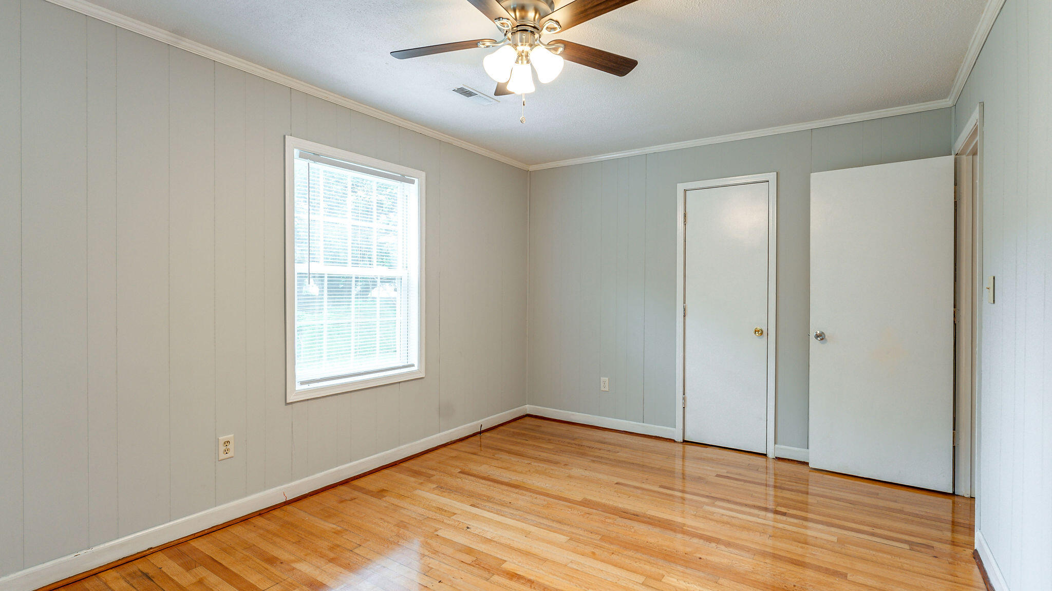 692 York Street Mount Pleasant, SC 29464 - Photo 16 of 28 692-16