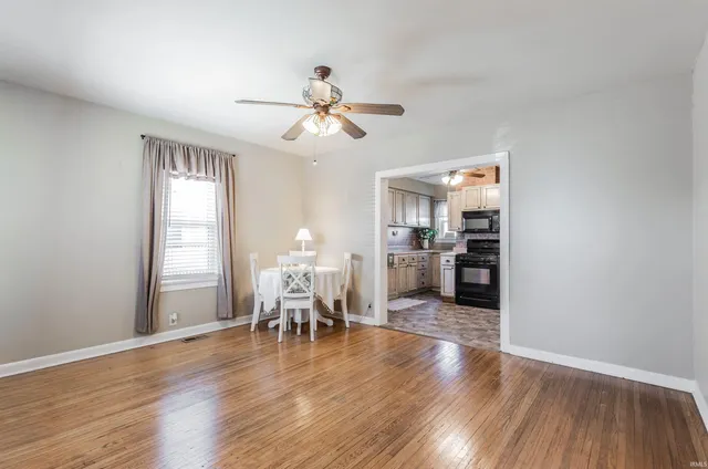 $131,900 | 528 East Parkland Avenue, Evansville, IN 47711